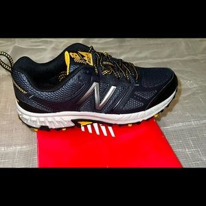 Newbalance Men TRAIL RUNNING shoe